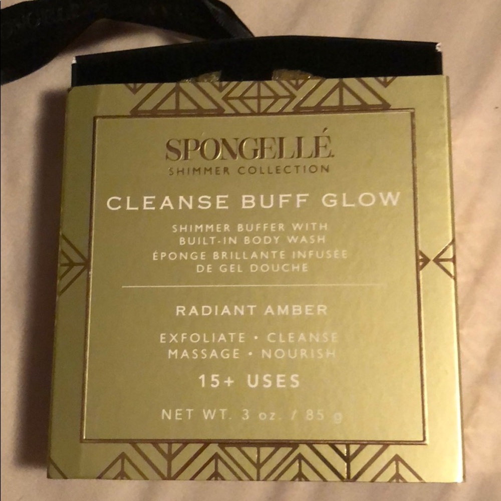 Body wash shimmer